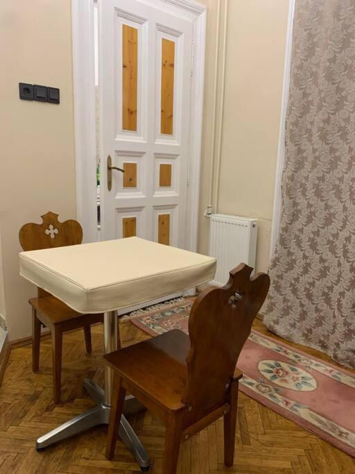 Central Location For One Person Budapeszt Zewnętrze zdjęcie